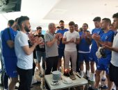 قاسم باشا يحتفل بإنجاز تريزيجيه فى الدوري التركي