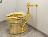 الجارديان: تركيب مرحاض من الذهب فى قصر بريطانى والسماح للزوار باستخدامه