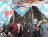 صور.. أمن المنوفية يواصل تنظيم معارض مبادرة "كلنا واحد" بأسعار مخفضة