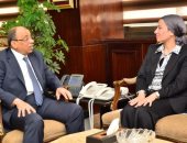وزيرا التنمية المحلية والبيئة يبحثان سبل مواجهة التلوث الناتج عن وسائل النقل