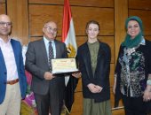 نجاح وفد طلابى روسى فى اختبارات اللغة العربية بجامعة أسيوط ــ صور