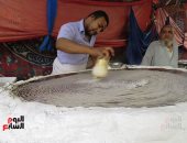 الكنافة والقطايف.. أجواء رمضانية فى الشوارع المصرية