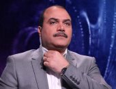 فيديو.. محمد الباز يطل على جمهوره بـ«باب الله»