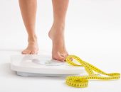 عادات خاطئة تسبب زيادة الوزن.. منها تناول كميات كبيرة من الطعام فى الوجبة