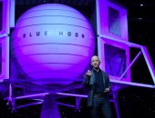 جيف بيزوس يخطط لإرسال مركبة للهبوط على القمر بحلول عام 2024