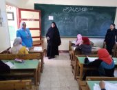 وكيل تعليم "كفر الشيخ" تستبعد ملاحظين بلجنة امتحانات الشهادة الإعدادية 