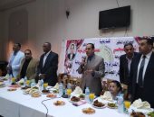 فيديو..محافظ شمال سيناء يشارك فى حفل إفطار جماعى لذوى القدرات الخاصة