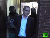 شاهد..لحظة اعتقال مواطن روسى بتهمة تحويل أموال للإرهابيين فى سوريا