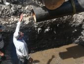 استجابة لـ"اليوم السابع".. الجيزة لمياه الشرب: استبدال الجزء المكسور من الماسورة وعودة المياه