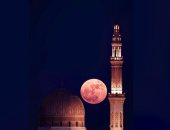 مصور باكستانى يبرز جمال القمر ومعالم دبى وأبوظبى فى رمضان × 10 صور مذهلة
