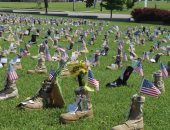 صور.. الجيش الأمريكى يخلد ذكرى جنوده بساحة تضم 7600 من أحذيتهم
