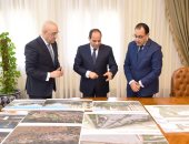 السيسى يجتمع برئيس الوزراء ووزير الإسكان لبحث الموقف التنفيذى للعاصمة الإدارية