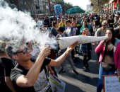 مسيرة الحشاشين..الآلاف يتظاهرون فى تشيلى للتوسع فى زراعة الماريجوانا  (صور)