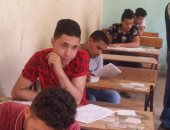 تعليم البحر الأحمر : 8 طلاب يؤدى امتحانات اولى الثانوى بالنظام الورقى