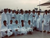 شاهد.. منتخب الكاراتيه بملابس الإحرام