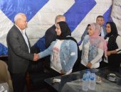 صور.. محافظ بورسعيد يشارك نزلاء دار الفتيات القاصرات والأيتام الافطار الرمضاني