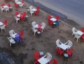 المقاهى تقطع راحة أهالى العاشر من رمضان وتشغل الأرصفة