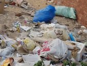 أهالى حدائق الأهرام يناشدون المسئولين برفع القمامة وتوفير صناديق بالمنطقة