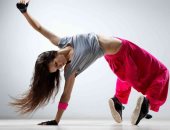 رئيسة جمعية العلاج بالرقص الأمريكية: الرقص يقلل القلق ويفيد مرضى الزهايمر