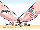 كاريكاتير يظهر ضغط العالم على إيران لتغيير سياستها العدوانية