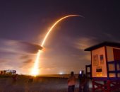 صور.. لقطات مذهلة لإطلاق SpaceX لـ60 قمرا صناعيا إلى المدار