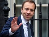 مستشار للحكومة البريطانية يهاجم وزير الصحة بسبب "إغلاق عيد الأضحى"