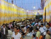 "لمة رمضان".. 1500 شخص فى حى المرج ينظمون مائدة إفطار