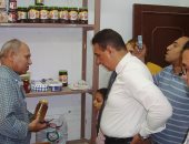 صور .. السكرتير العام المساعد لكفر الشيخ يتفقد دار الحنان للتأكد من صلاحية المواد الغذائية