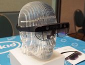 نظارة واقع معزز تتيح للمستخدمين عرض ستيريو ثلاثى الأبعاد