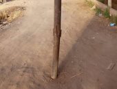 صور.. اضبط مخالفة عامود كهرباء بوسط الشارع بأولاد صقر بالشرقية