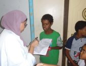 محافظ أسوان: الكشف على 775 مواطنا خلال حملة طبية بغرب سهيل.. صور