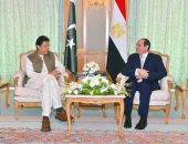 السيسى يستقبل رئيس وزراء باكستان فى مكة.. وعمران خان: نقدر دور مصر المحورى