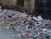 قارئ يشكو من تراكم القمامة بمنطقة منشية أباظة بالشرقية
