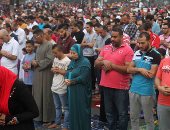 دار الإفتاء: لا يجوز صلاة الرجال بجانب النساء فى مصلى العيد