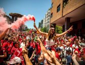 صور .. جماهير ليفربول تشجع الريدز بحرارة قبل لقاء توتنهام
