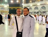 أحمد فتحى يستغل الإجازة فى أداء مناسك العمرة