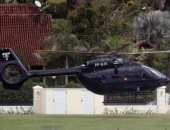 نيمار يغسل أحزانه بطائرته الهيلكوبتر فى تدريبات البرازيل