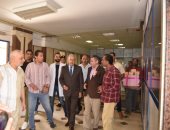 صور.. محافظ مطروح يزور المرضى بالمستشفيات لتهنئتهم بحلول عيد الفطر المبارك