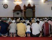 نيويورك تايمز: العيد يثير تحديات أمام المسئولين بالعالم الإسلامى فى ظل كورونا