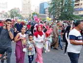 الصور التذكارية والسيلفى أبرز مظاهر الاحتفال بمسجد مصطفى محمود