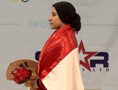 رانيا عزت تتوج بذهبيتين وفضية فى بطولة العالم لرفع الأثقال بفيجى