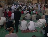 صور.. صلاة العيد تجمع أهالى شارع عبد الله الرفاعى بالمرج