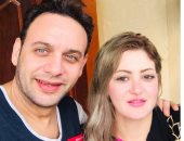 مصطفى قمر يتغزل فى زوجته يوم عيد ميلادها 