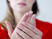 أسباب تورم الأصابع في الشتاء.. 4 طرق تساعد فى العلاج 