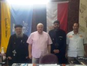 صور.. أحياء الإسكندرية تستقبل تهنئة الكنائس بعيد الفطر