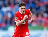 مانشستر يونايتد يضم موهبة سوانزى سيتي