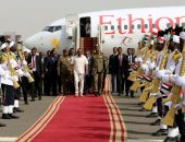 رئيس وزراء إثيوبيا يجتمع مع قادة الجيش فى السودان