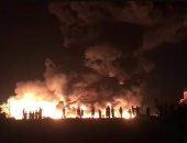 قارئ يشارك بصور لحريق مصنع بلاستيك بقرية ميت عنتر بالمنصورة