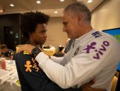 ويليان يلتحق بمعسكر البرازيل بديلا لنيمار فى كوبا أمريكا.. صور