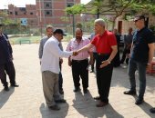 صور.. محافظ المنوفية يتفقد محيط عدد من المدارس لمتابعة امتحانات الثانوية العامة